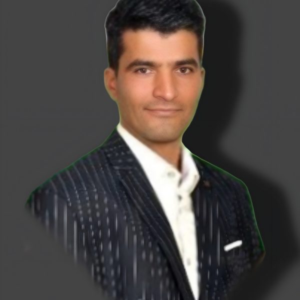 محرم کریمدوست 600x600