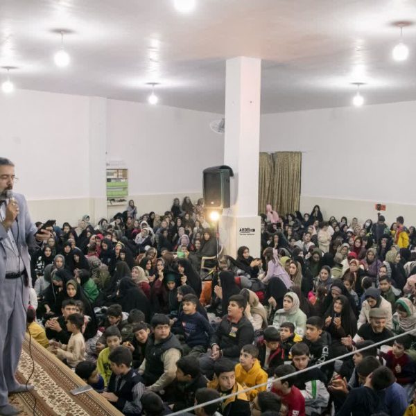 Photo ۲۰۲۶ ۰۲ ۰۷ ۰۰ ۳۱ ۲۹ 600x600